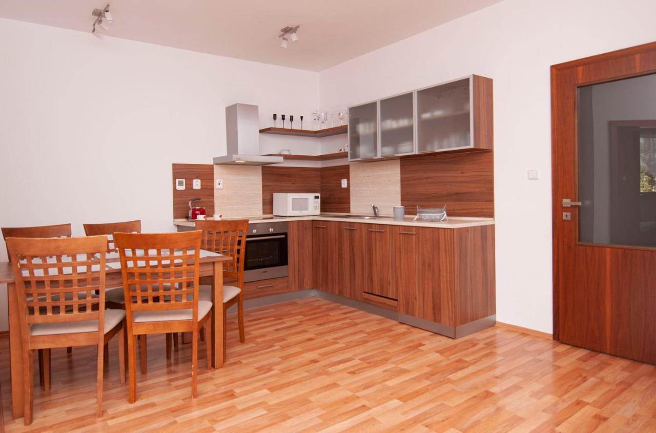 Apartmany Sileas Vel'ka Lomnica Esterno foto